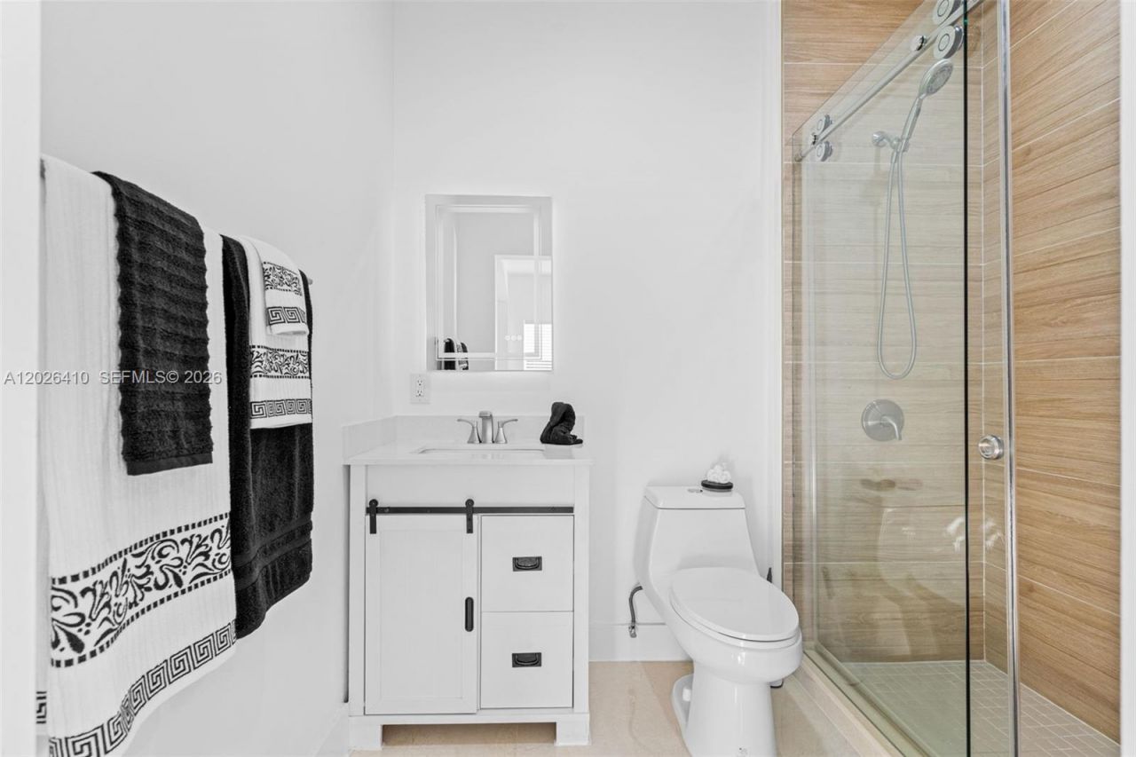 1680 SW 154th Path, Miami, FL 33185 Photo