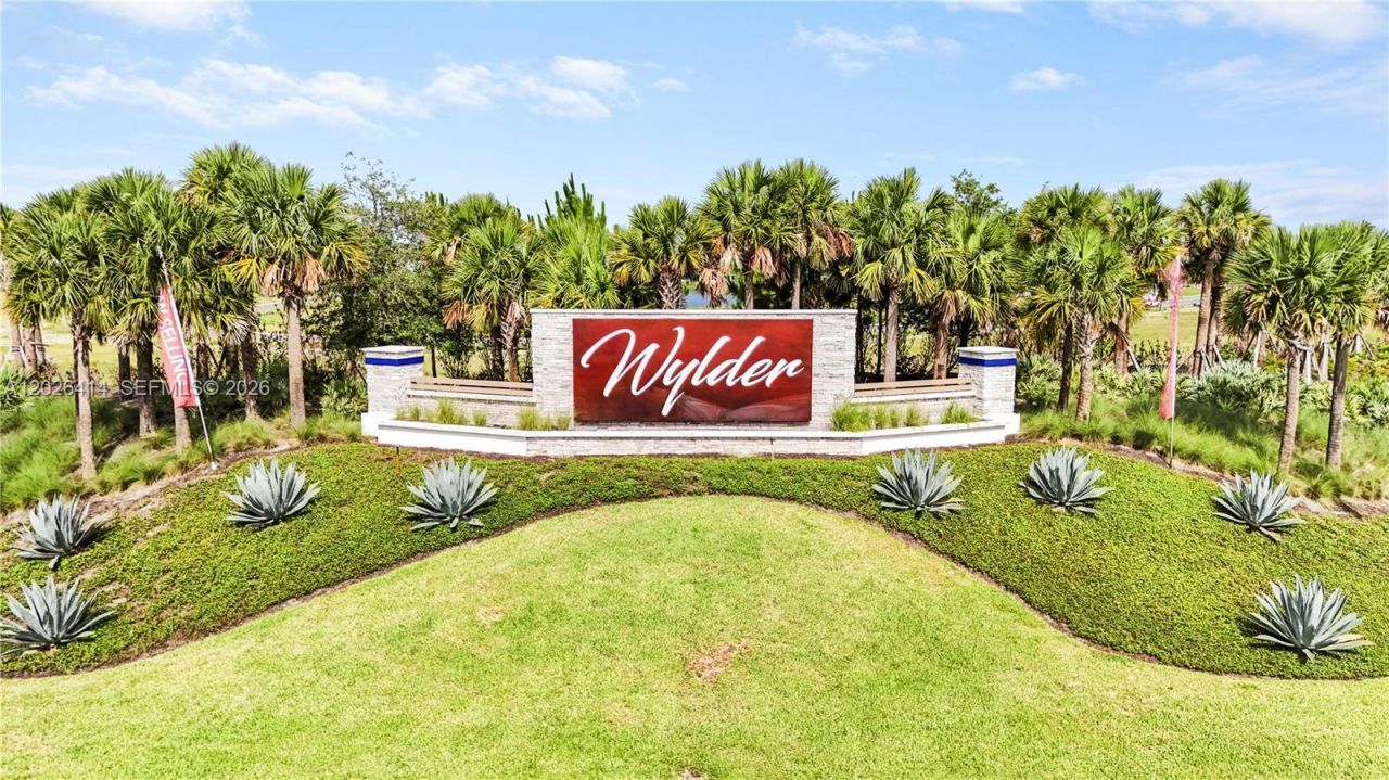 6489 NW Cloverdale Ave, Port Saint Lucie, FL 34987 Photo