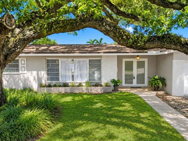 2202 N 42nd Ave, Hollywood, FL 33021
