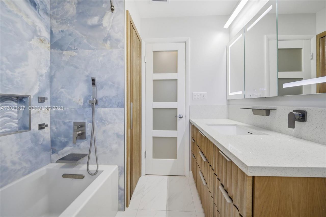 2202 N 42nd Ave, Hollywood, FL 33021 Photo