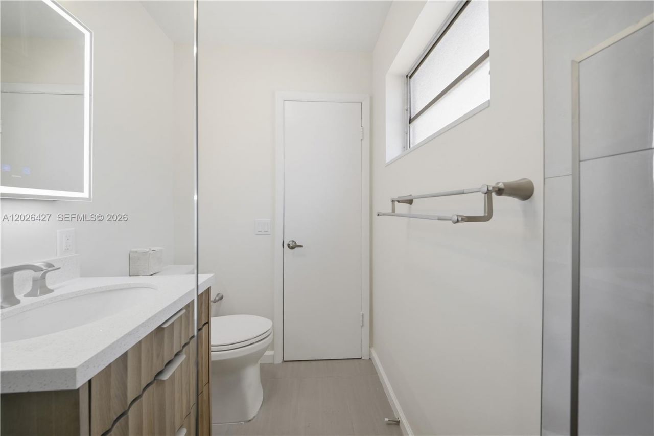 2202 N 42nd Ave, Hollywood, FL 33021 Photo