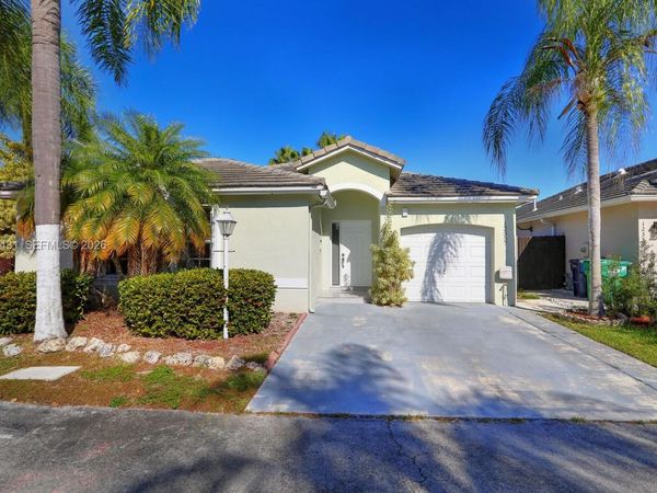 12357 SW 144th Ter , Miami, FL 33186
