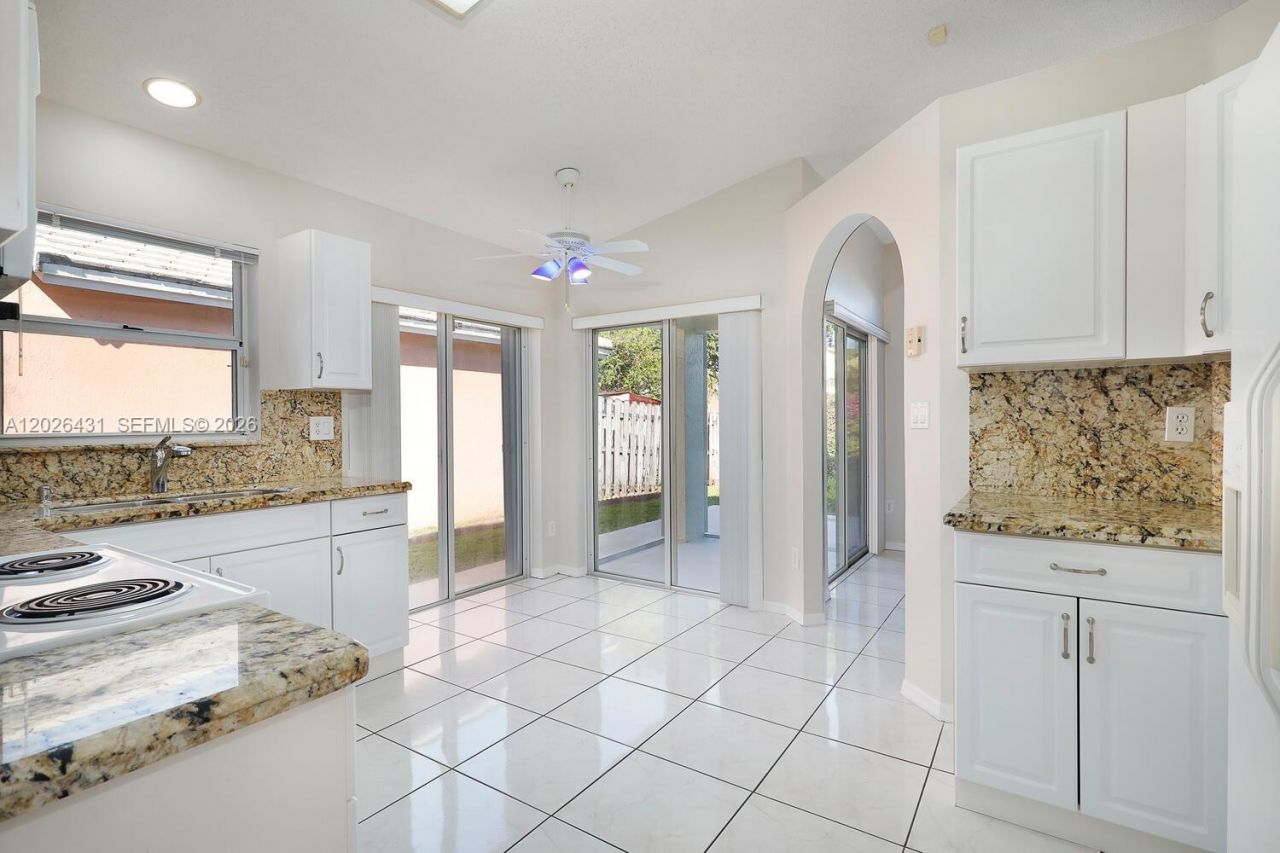 12357 SW 144th Ter , Miami, FL 33186 Photo