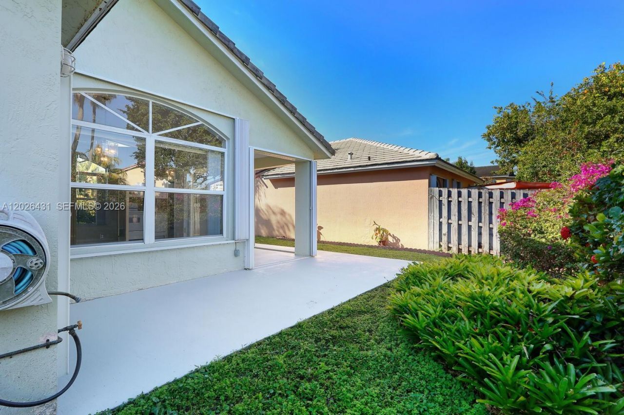 12357 SW 144th Ter , Miami, FL 33186 Photo