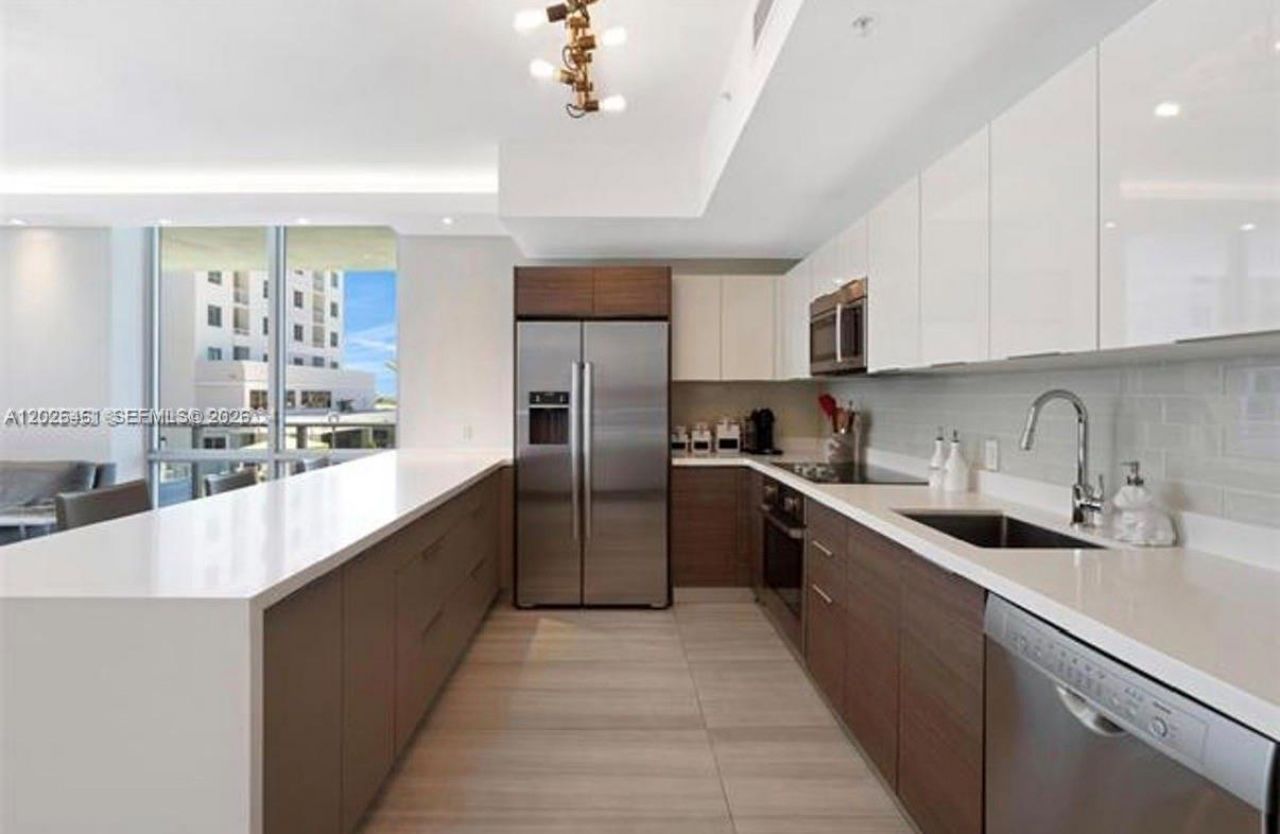 1010 SW 2nd Ave , Unit 809, Miami, FL 33130 Photo