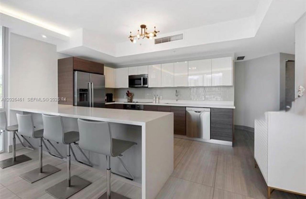 1010 SW 2nd Ave , Unit 809, Miami, FL 33130 Photo
