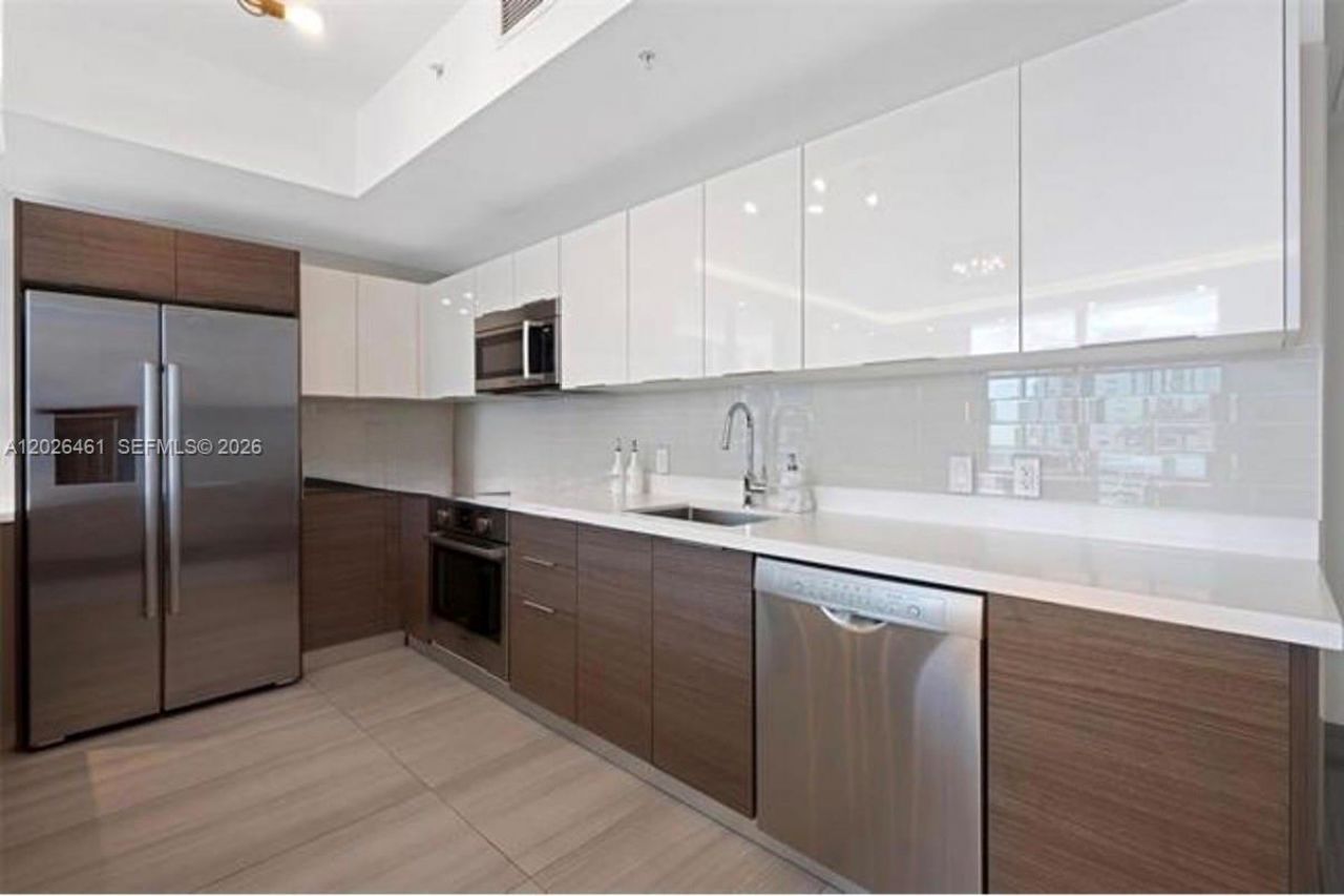 1010 SW 2nd Ave , Unit 809, Miami, FL 33130 Photo