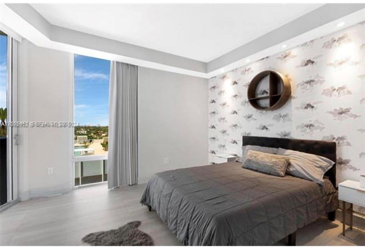 1010 SW 2nd Ave , Unit 809, Miami, FL 33130 Photo