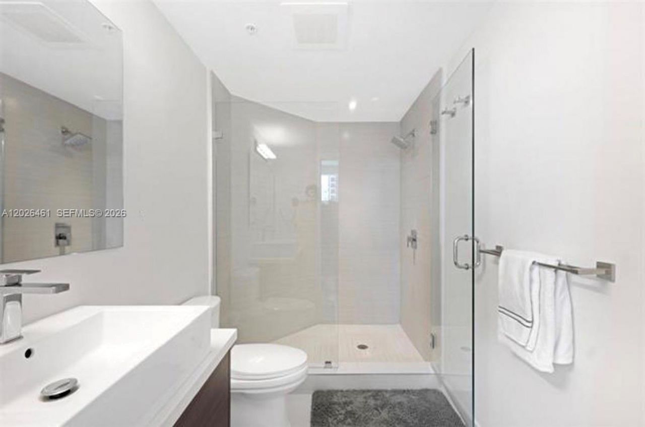 1010 SW 2nd Ave , Unit 809, Miami, FL 33130 Photo