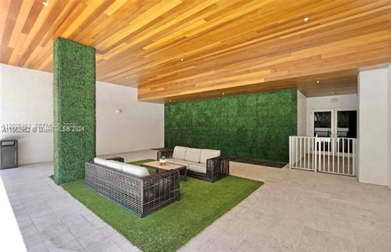 1010 SW 2nd Ave , Unit 809, Miami, FL 33130 Photo