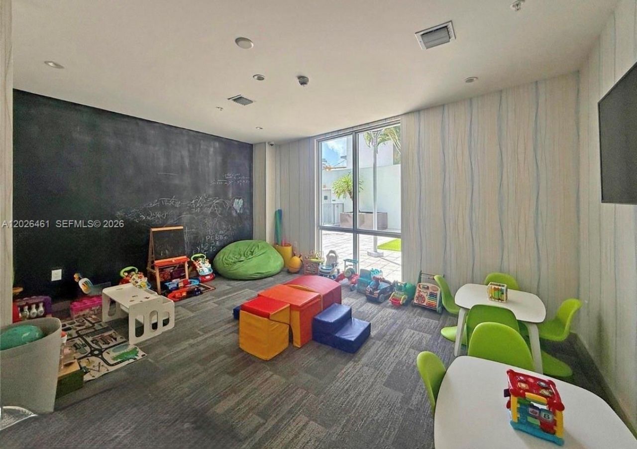 1010 SW 2nd Ave , Unit 809, Miami, FL 33130 Photo
