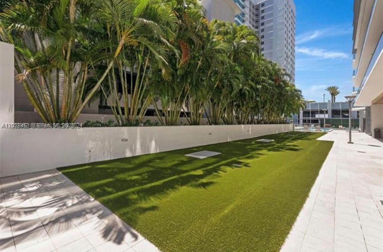 1010 SW 2nd Ave , Unit 809, Miami, FL 33130 Photo
