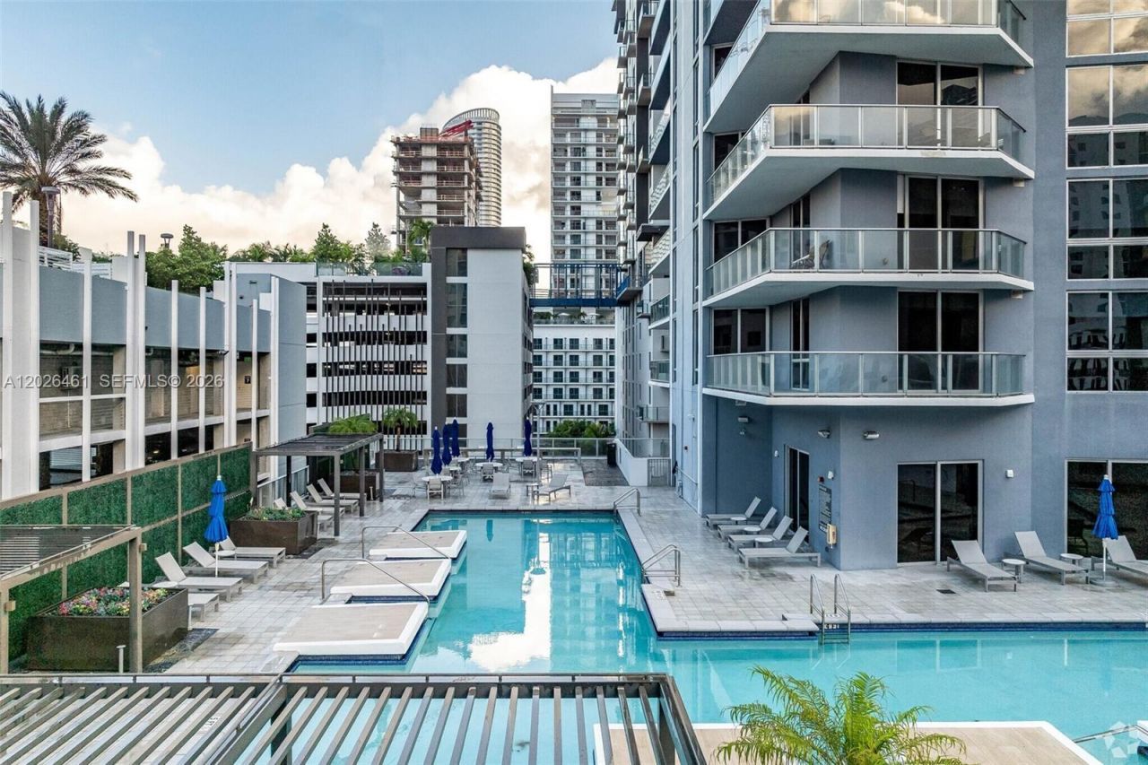 1010 SW 2nd Ave , Unit 809, Miami, FL 33130 Photo