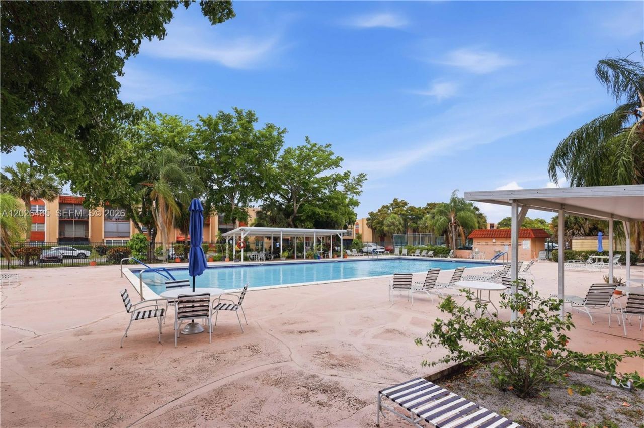 2321 SW 81st Ter, Unit 5, North Lauderdale, FL 33068 Photo
