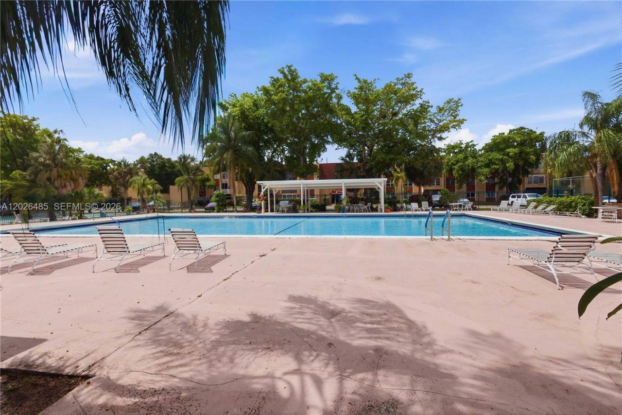 2321 SW 81st Ter, Unit 5, North Lauderdale, FL 33068 Photo