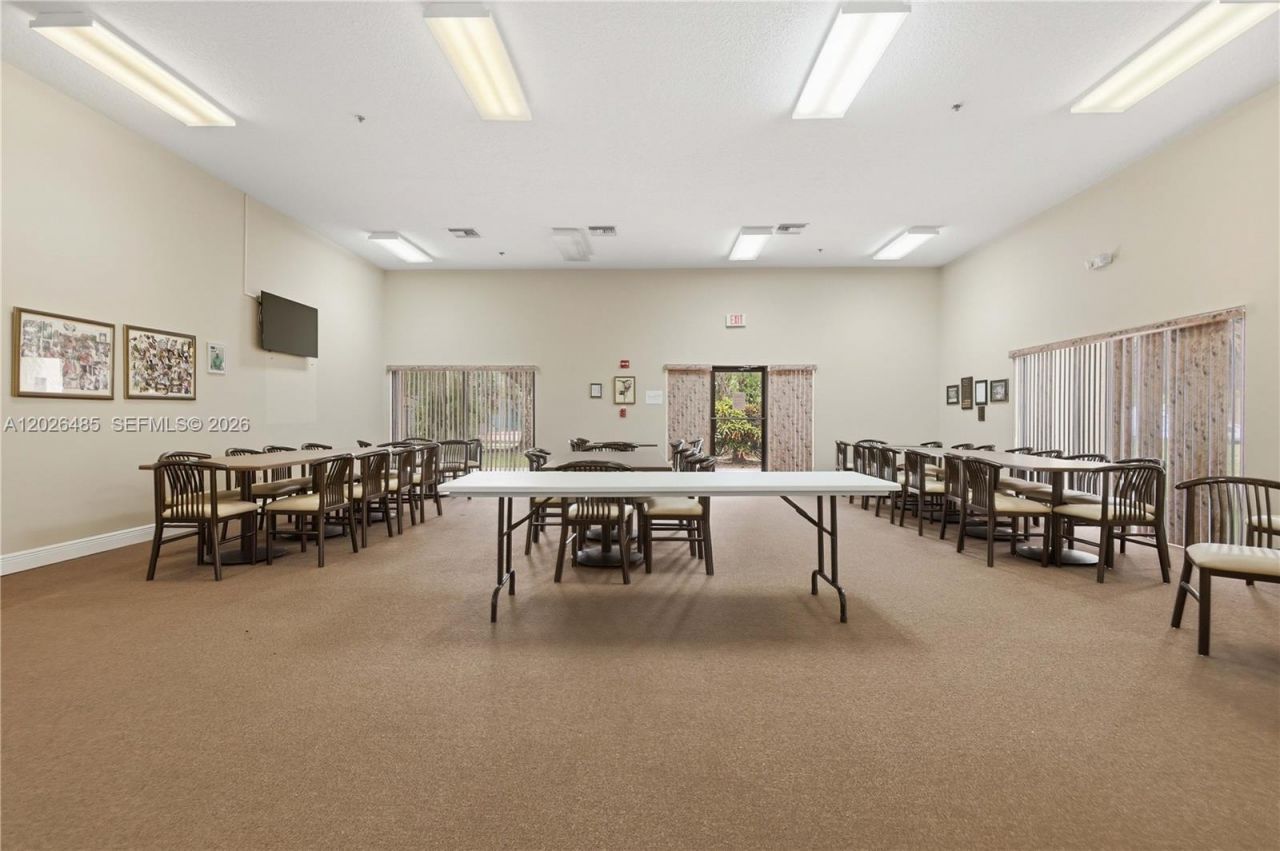 2321 SW 81st Ter, Unit 5, North Lauderdale, FL 33068 Photo
