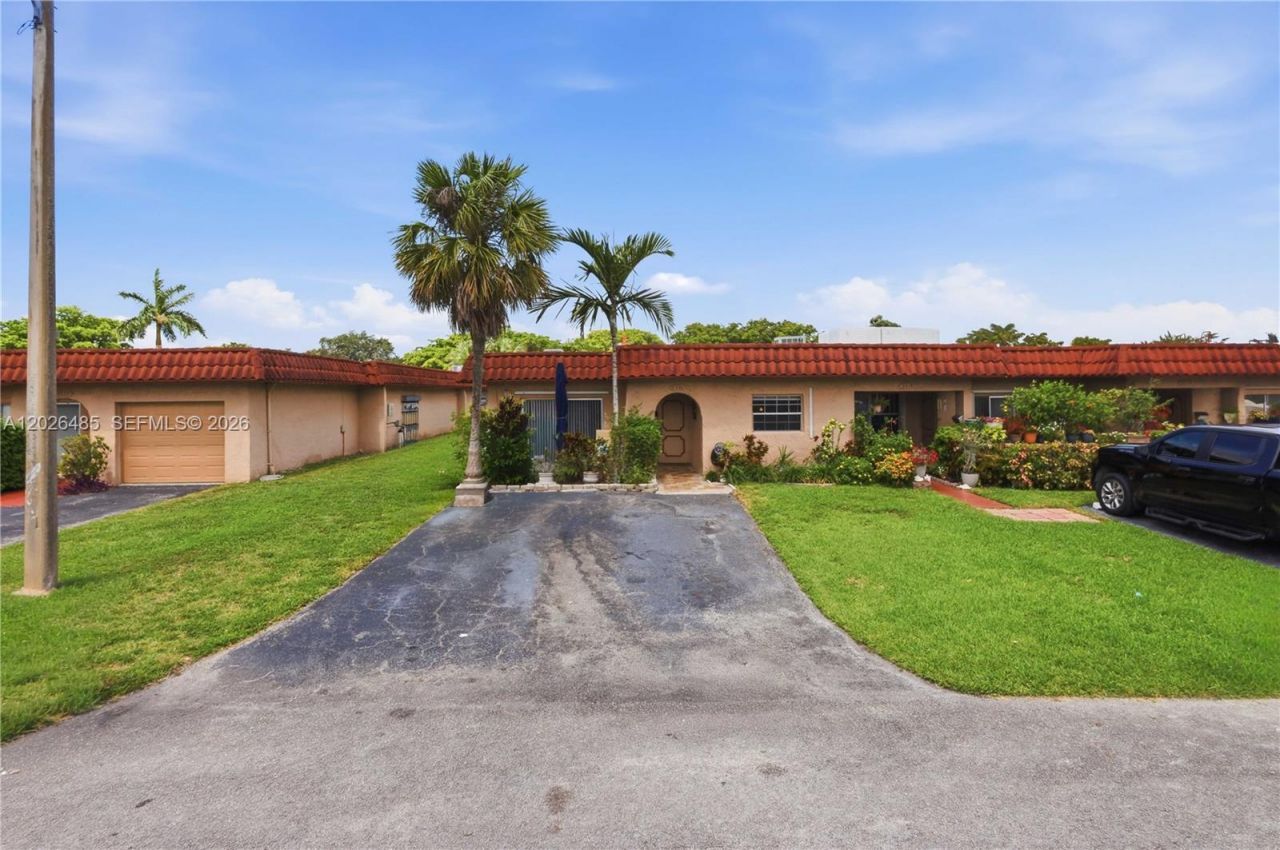 2321 SW 81st Ter, Unit 5, North Lauderdale, FL 33068 Photo