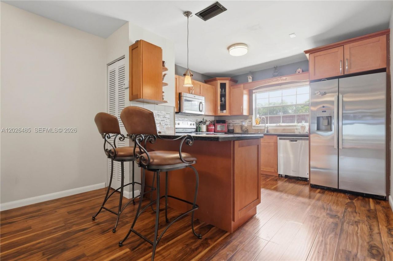 2321 SW 81st Ter, Unit 5, North Lauderdale, FL 33068 Photo