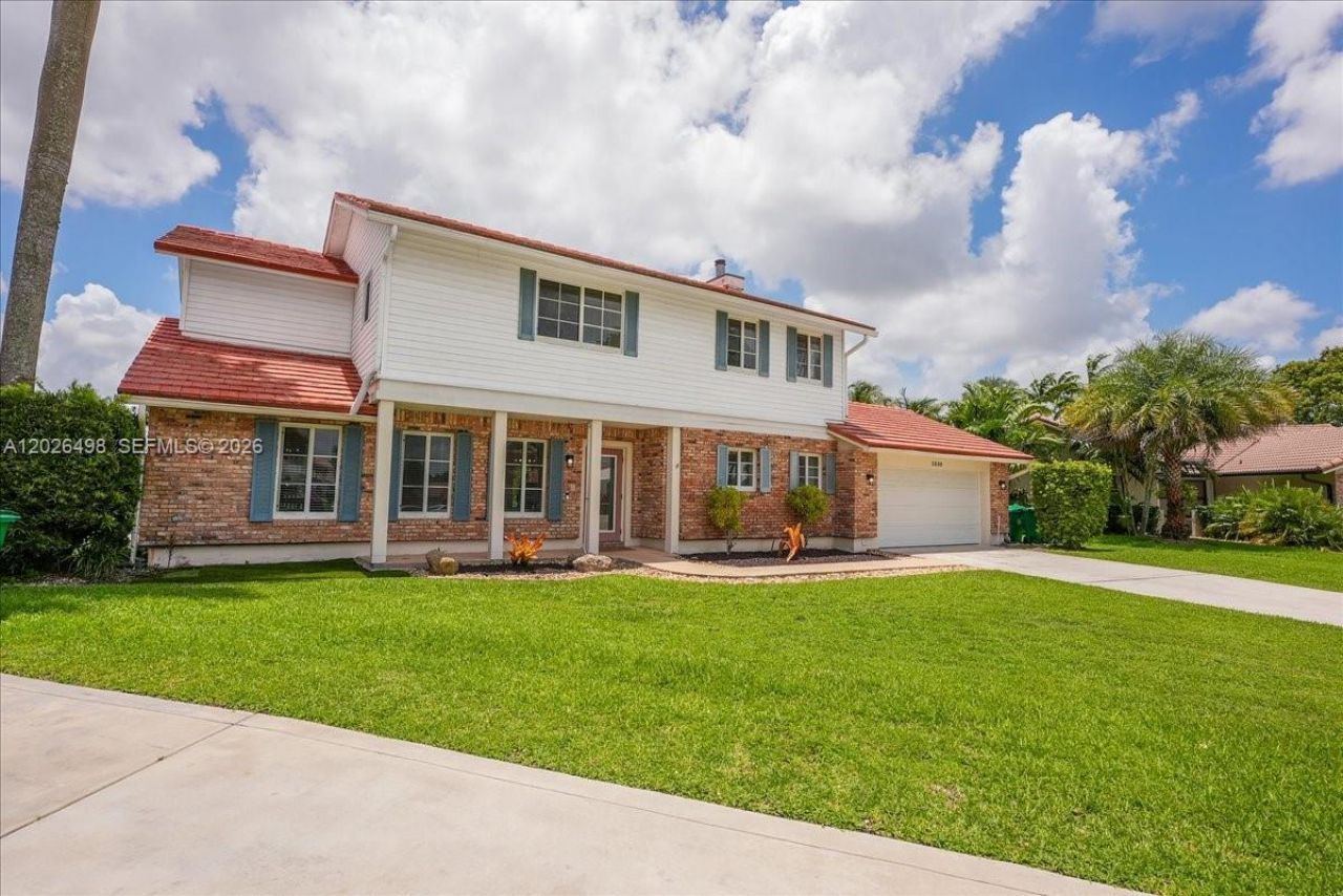 5680 Thornbluff Ave, Davie, FL 33331 Main Photo