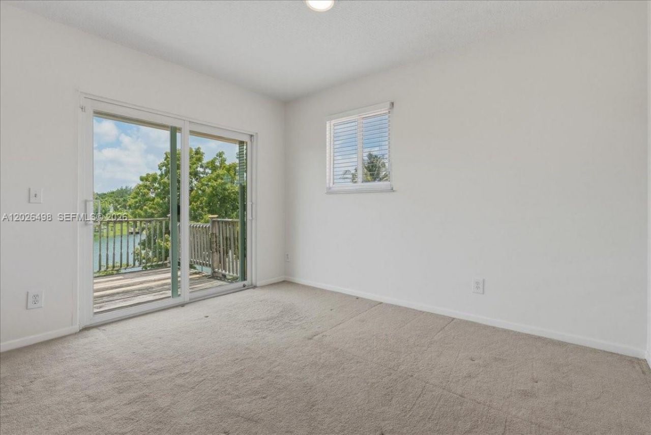 5680 Thornbluff Ave, Davie, FL 33331 Photo