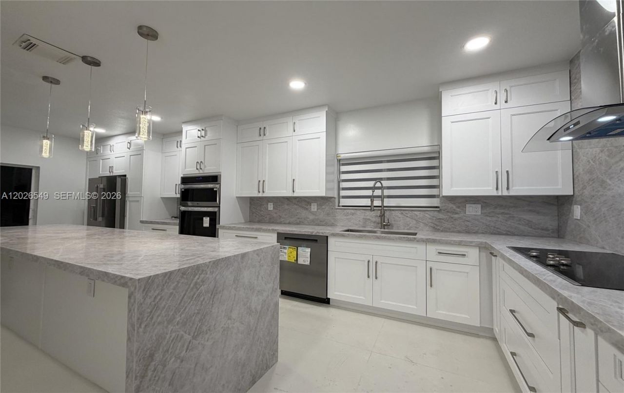 14407 SW 158th Path , Miami, FL 33196 Photo