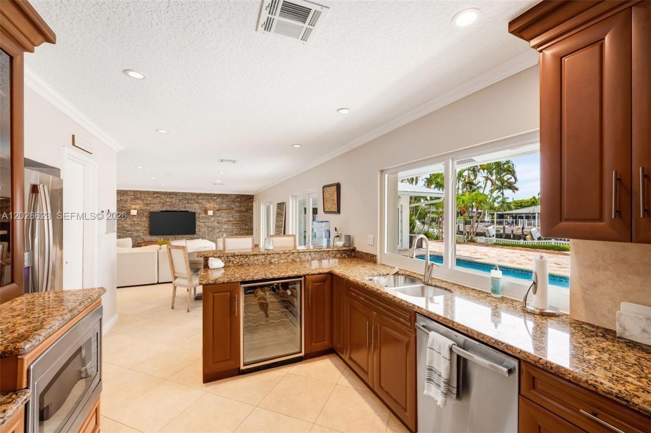 620 SE 11th St , Pompano Beach, FL 33060 Photo