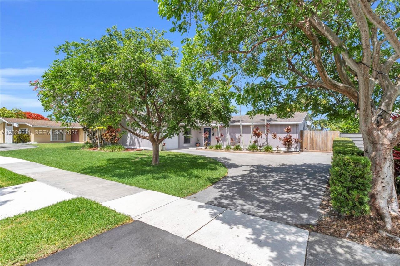 18645 SW 90th Ave, Cutler Bay, FL 33157 Photo