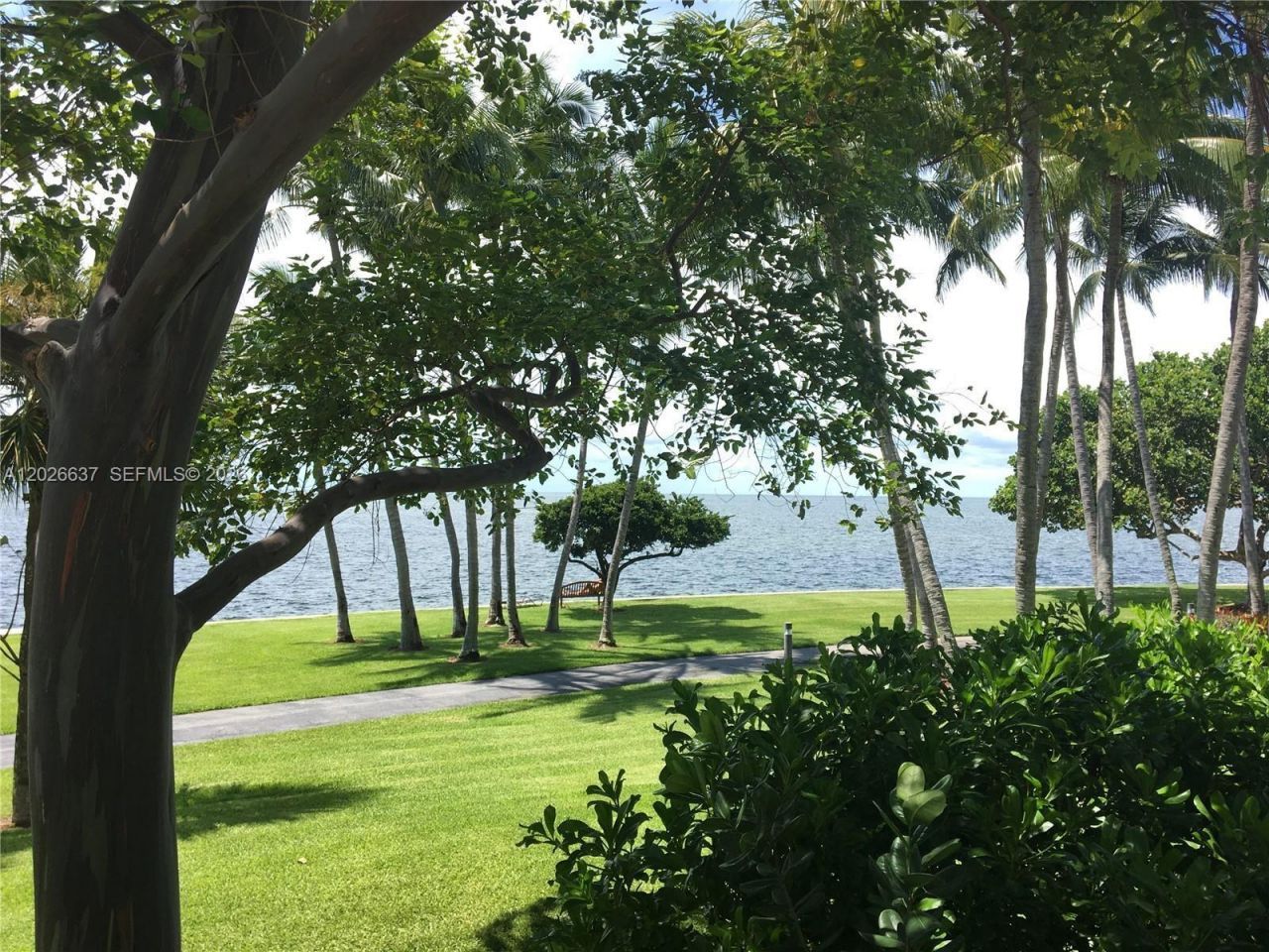 2 Grove Isle Dr , Unit B1706, Miami, FL 33133 Photo