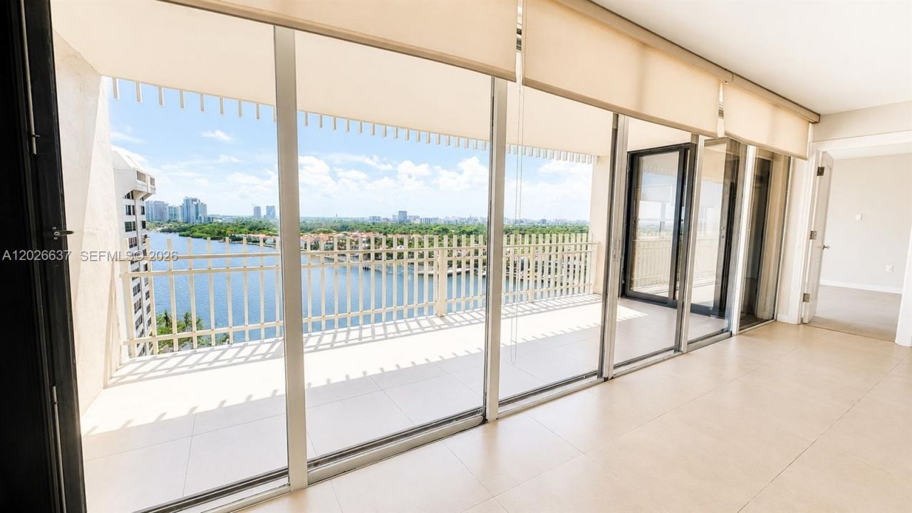 2 Grove Isle Dr, Unit B1706, Miami, FL 33133 Photo