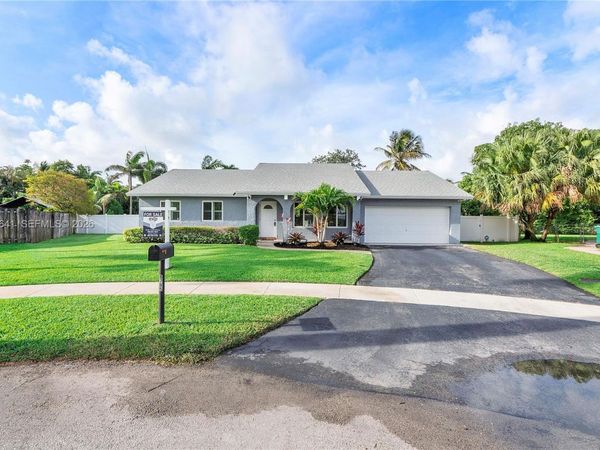 8765 SW 53rd St , Cooper City, FL 33328