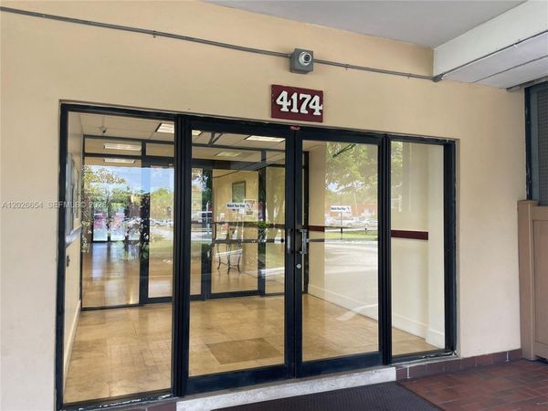4174 Inverrary Dr , Unit 903, Lauderhill, FL 33319