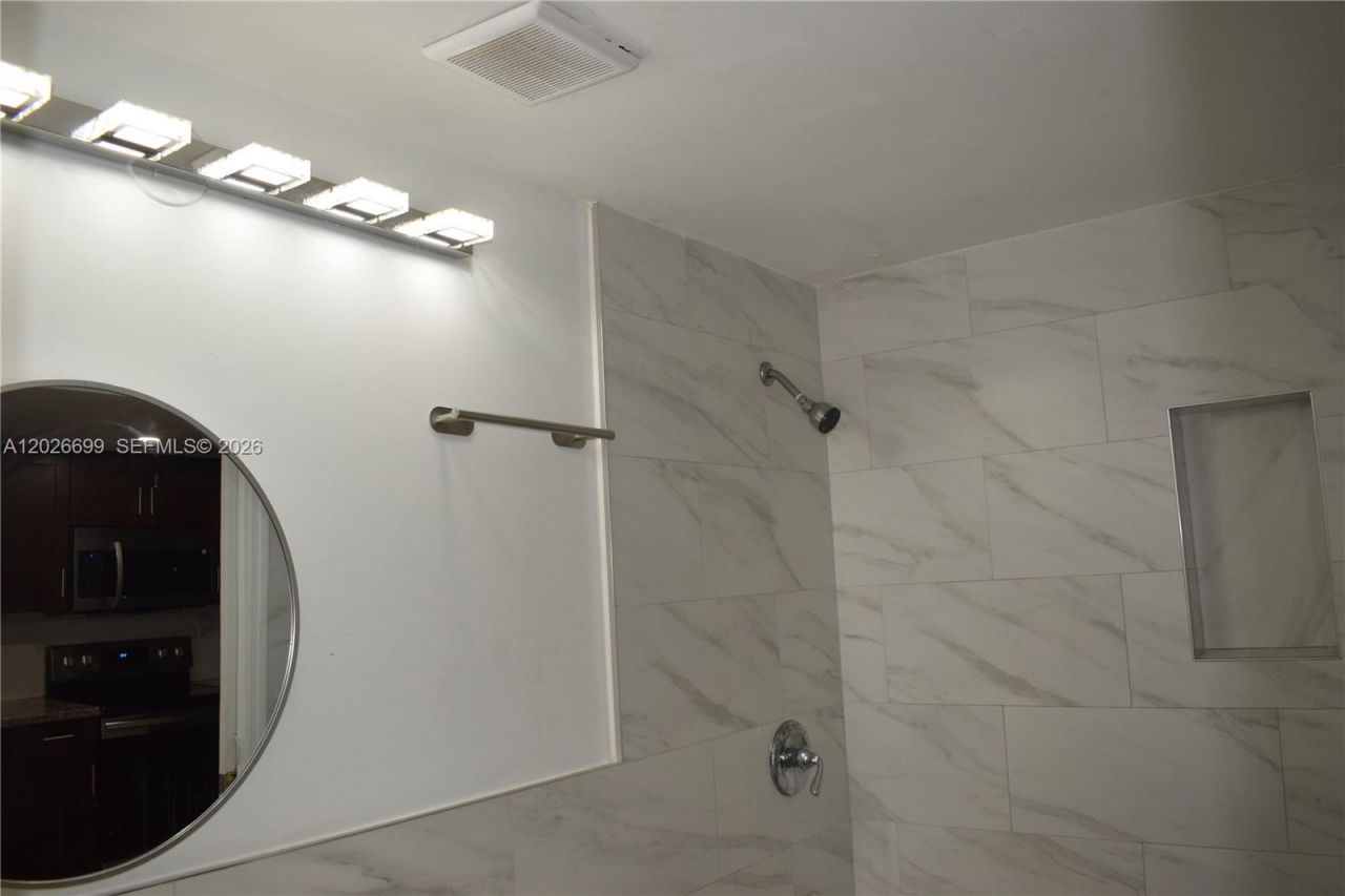 777 SW 9th Ave, Unit 420, Miami, FL 33130 Photo