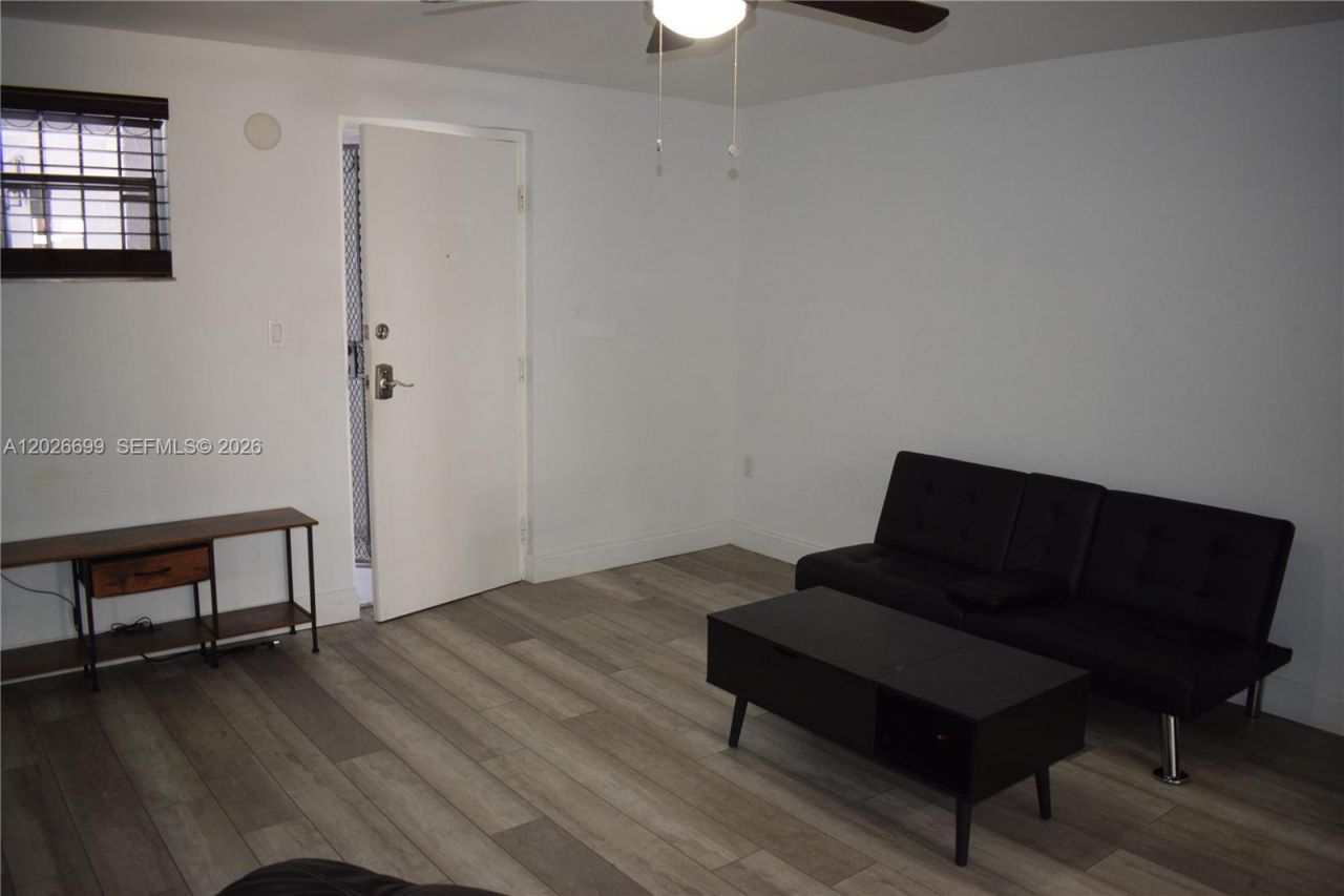 777 SW 9th Ave, Unit 420, Miami, FL 33130 Photo