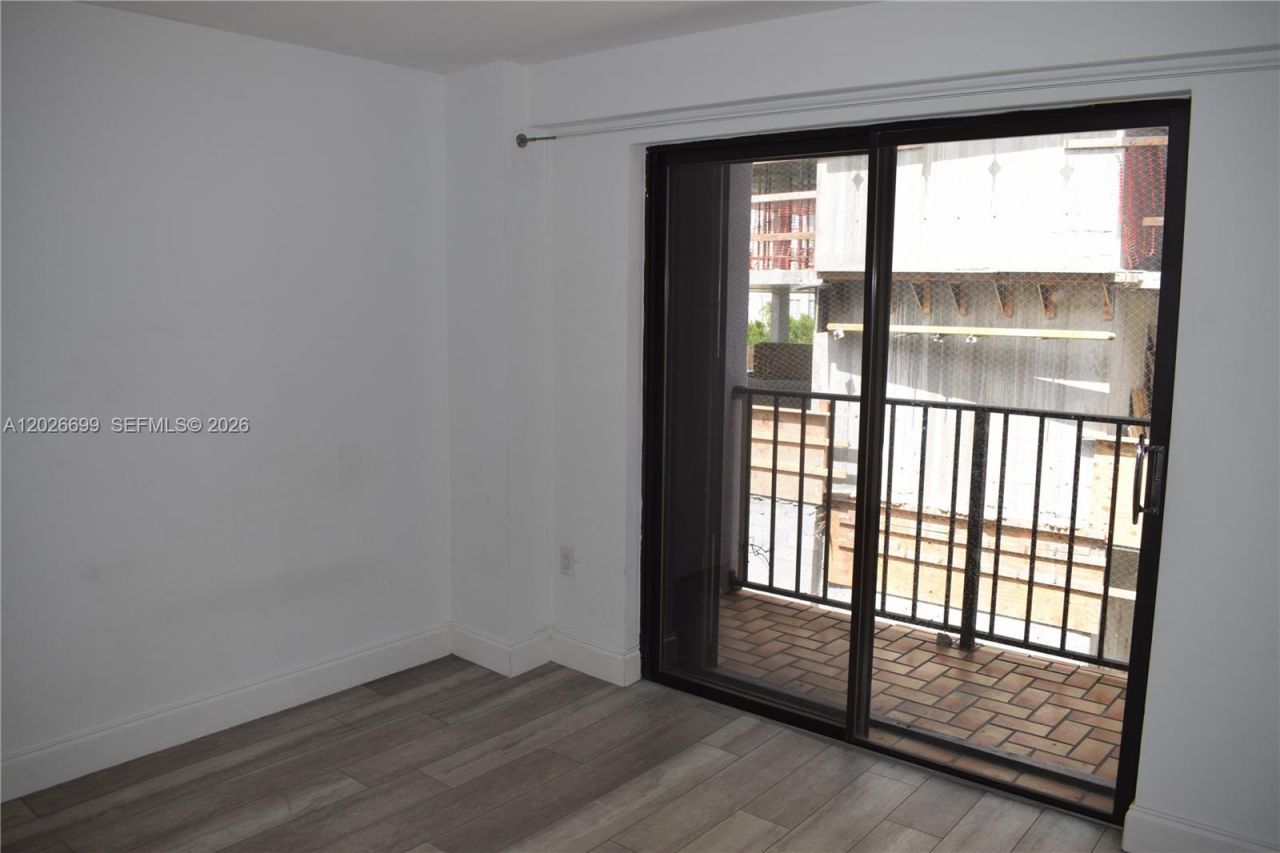 777 SW 9th Ave, Unit 420, Miami, FL 33130 Photo