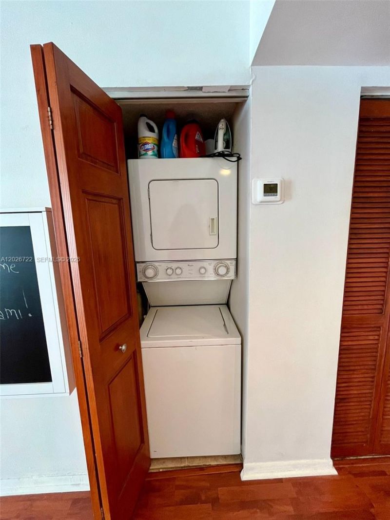770 Claughton Island Dr, Unit 1908, Miami, FL 33131 Photo