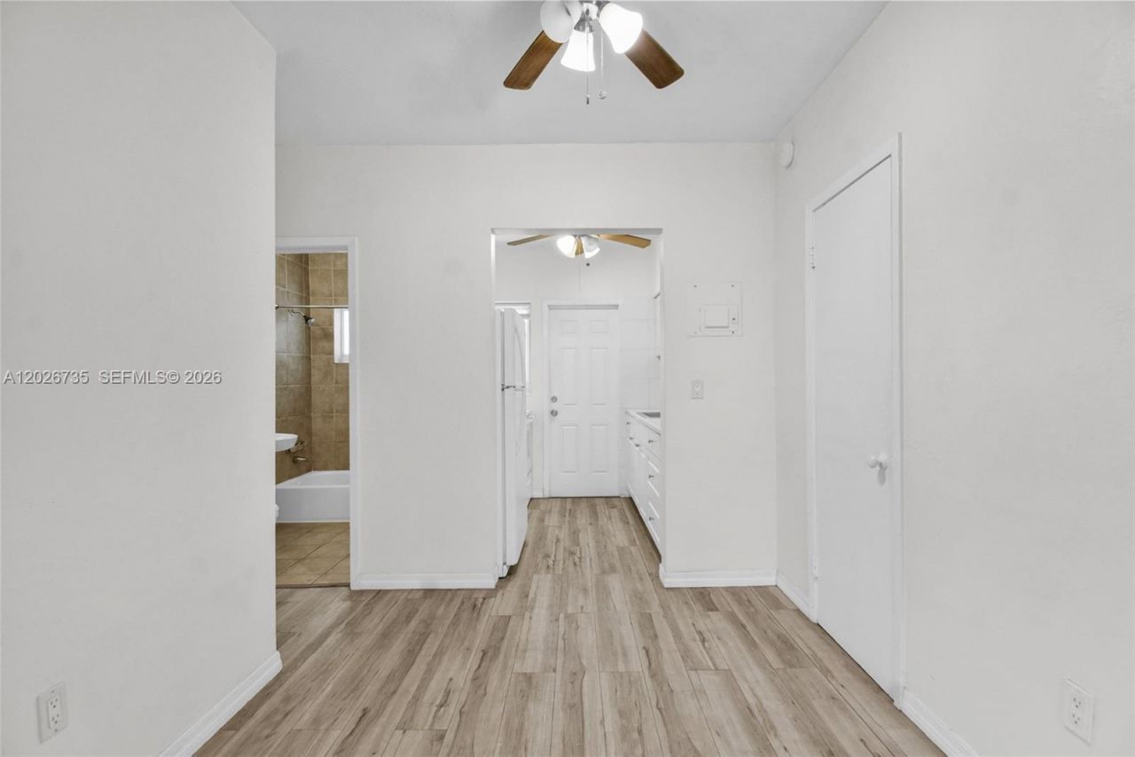 1135 Euclid Ave , Unit 202, Miami Beach, FL 33139 Photo