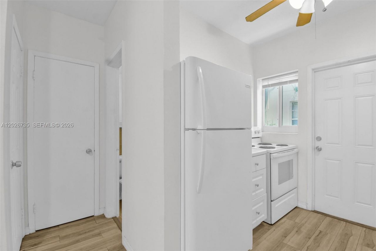 1135 Euclid Ave , Unit 202, Miami Beach, FL 33139 Photo
