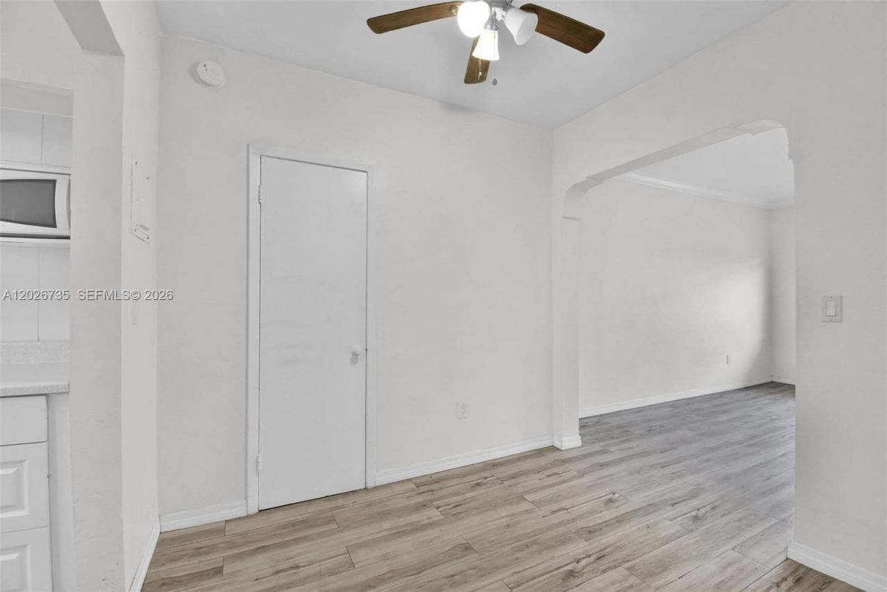 1135 Euclid Ave , Unit 202, Miami Beach, FL 33139 Photo