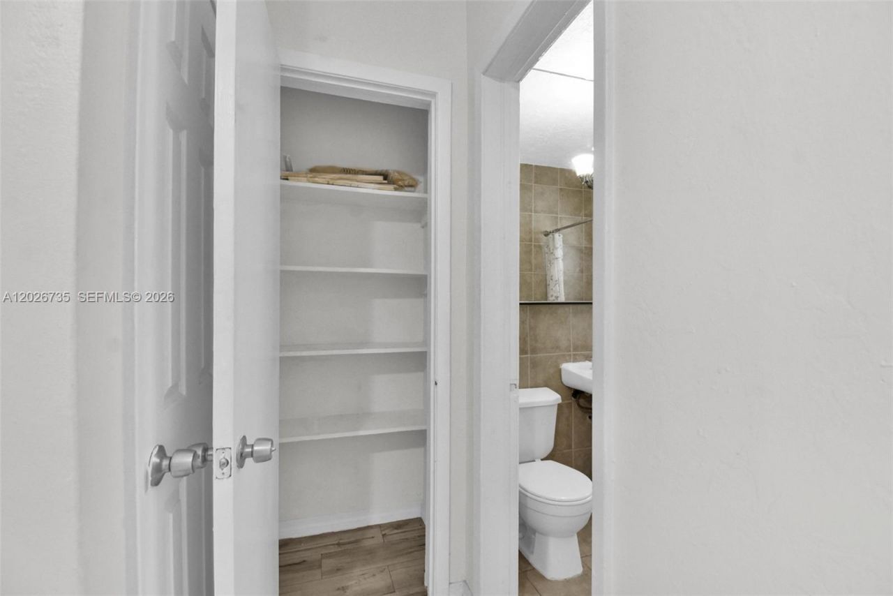 1135 Euclid Ave , Unit 202, Miami Beach, FL 33139 Photo