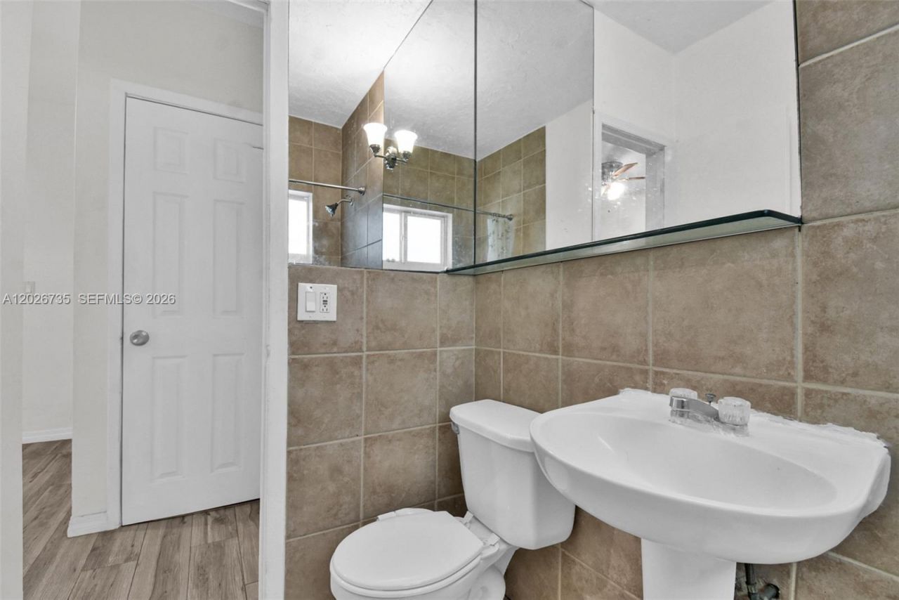 1135 Euclid Ave , Unit 202, Miami Beach, FL 33139 Photo