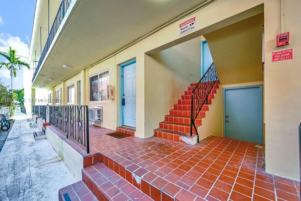 1135 Euclid Ave , Unit 202, Miami Beach, FL 33139 Photo