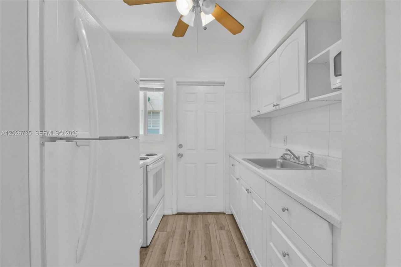 1135 Euclid Ave , Unit 202, Miami Beach, FL 33139 Photo