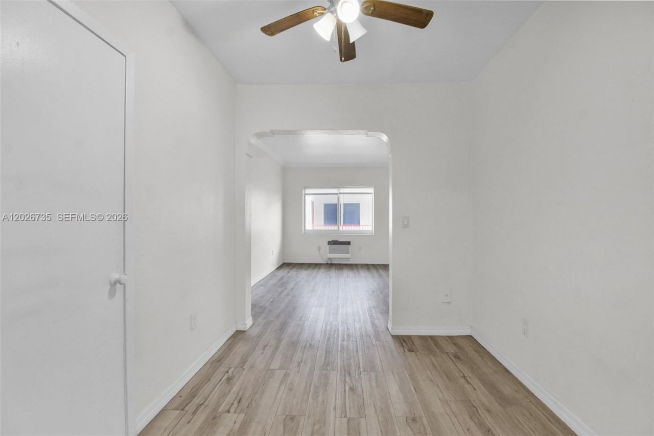 1135 Euclid Ave , Unit 202, Miami Beach, FL 33139 Photo