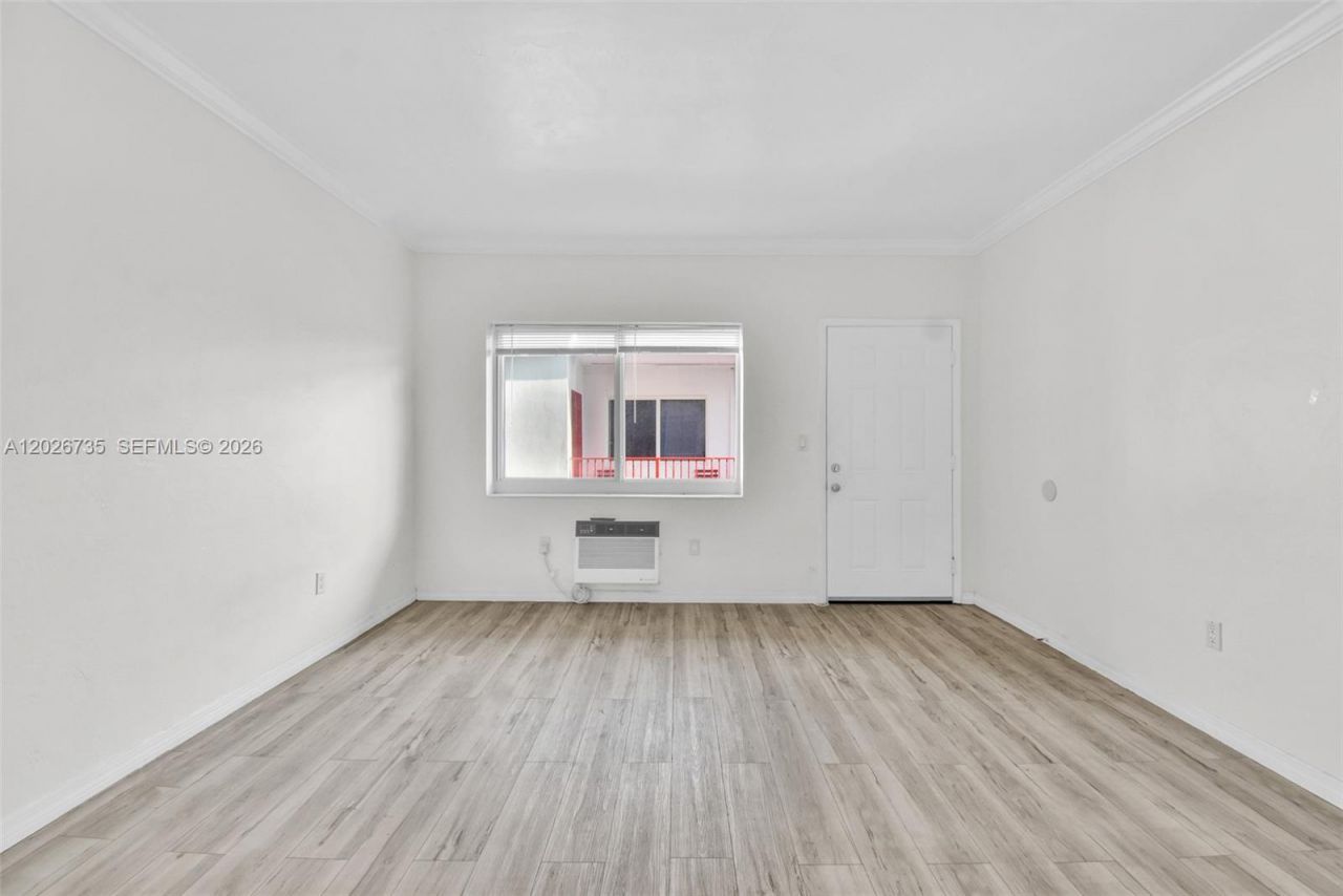 1135 Euclid Ave , Unit 202, Miami Beach, FL 33139 Photo