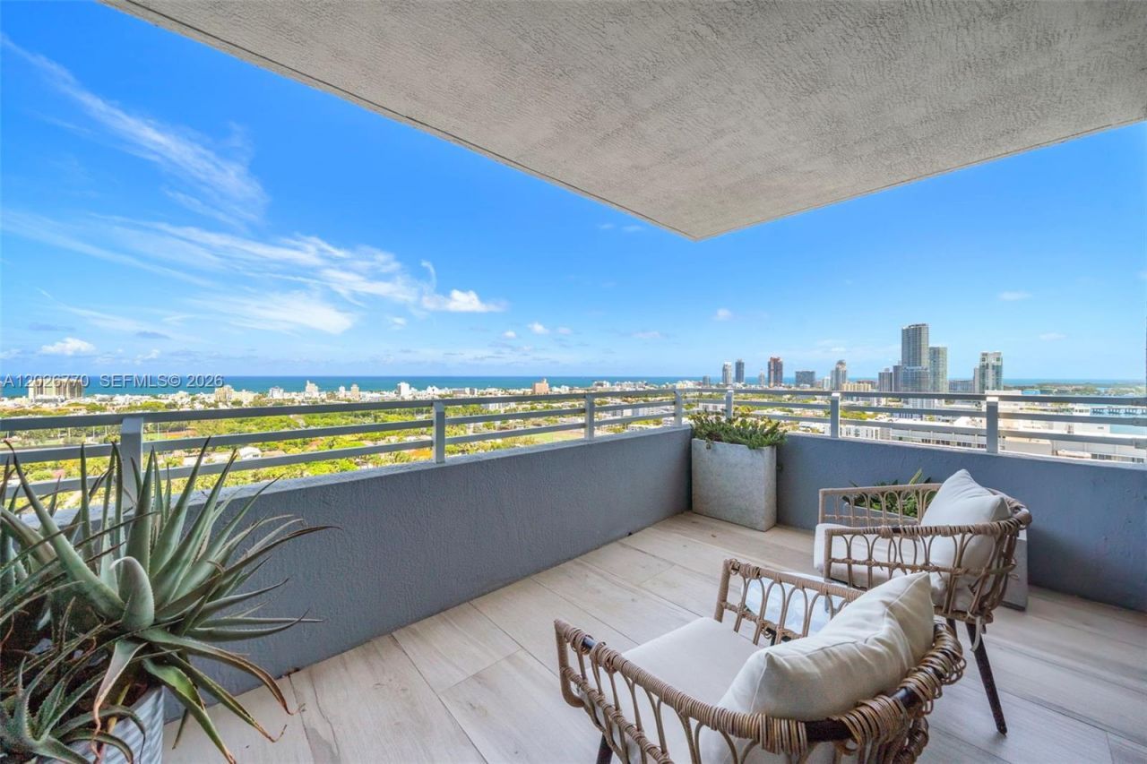1330 West Ave, Unit 2414, Miami Beach, FL 33139 Photo