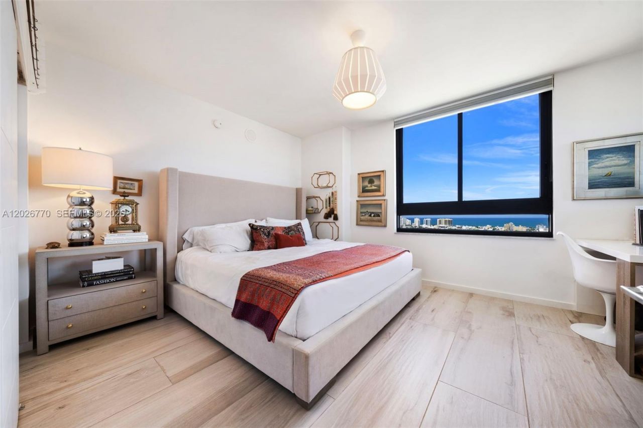 1330 West Ave, Unit 2414, Miami Beach, FL 33139 Photo