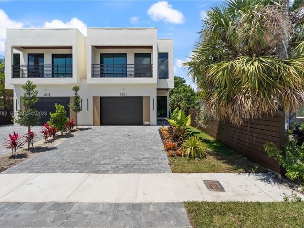 1319 NE 13th Ave , Fort Lauderdale, FL 33304