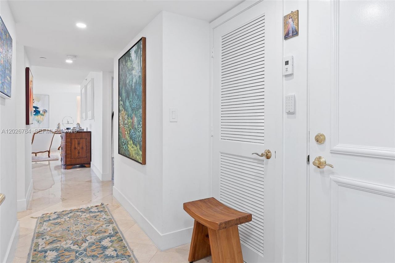 151 SE 15th Rd , Unit 601, Miami, FL 33129 Photo