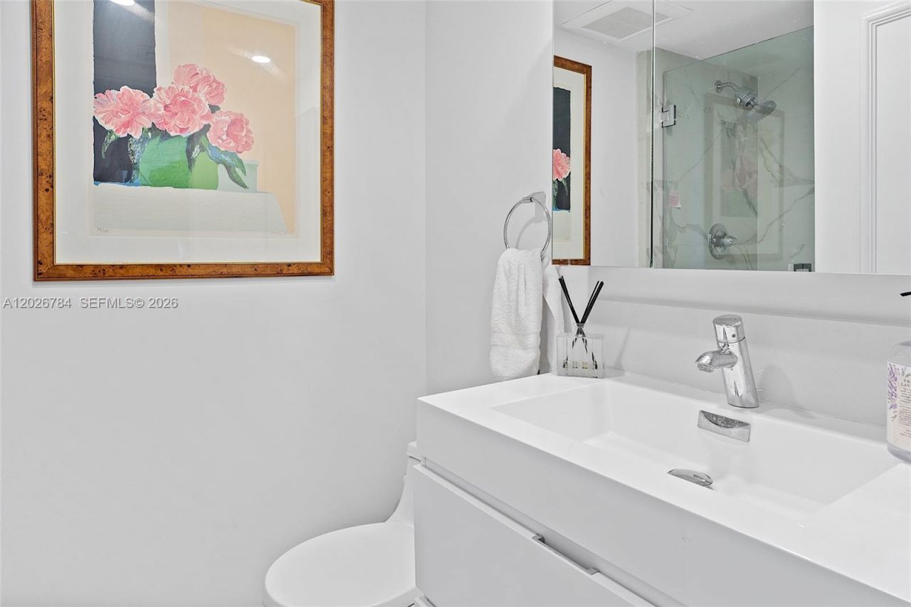 151 SE 15th Rd , Unit 601, Miami, FL 33129 Photo