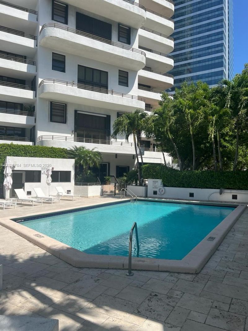 151 SE 15th Rd , Unit 601, Miami, FL 33129 Photo